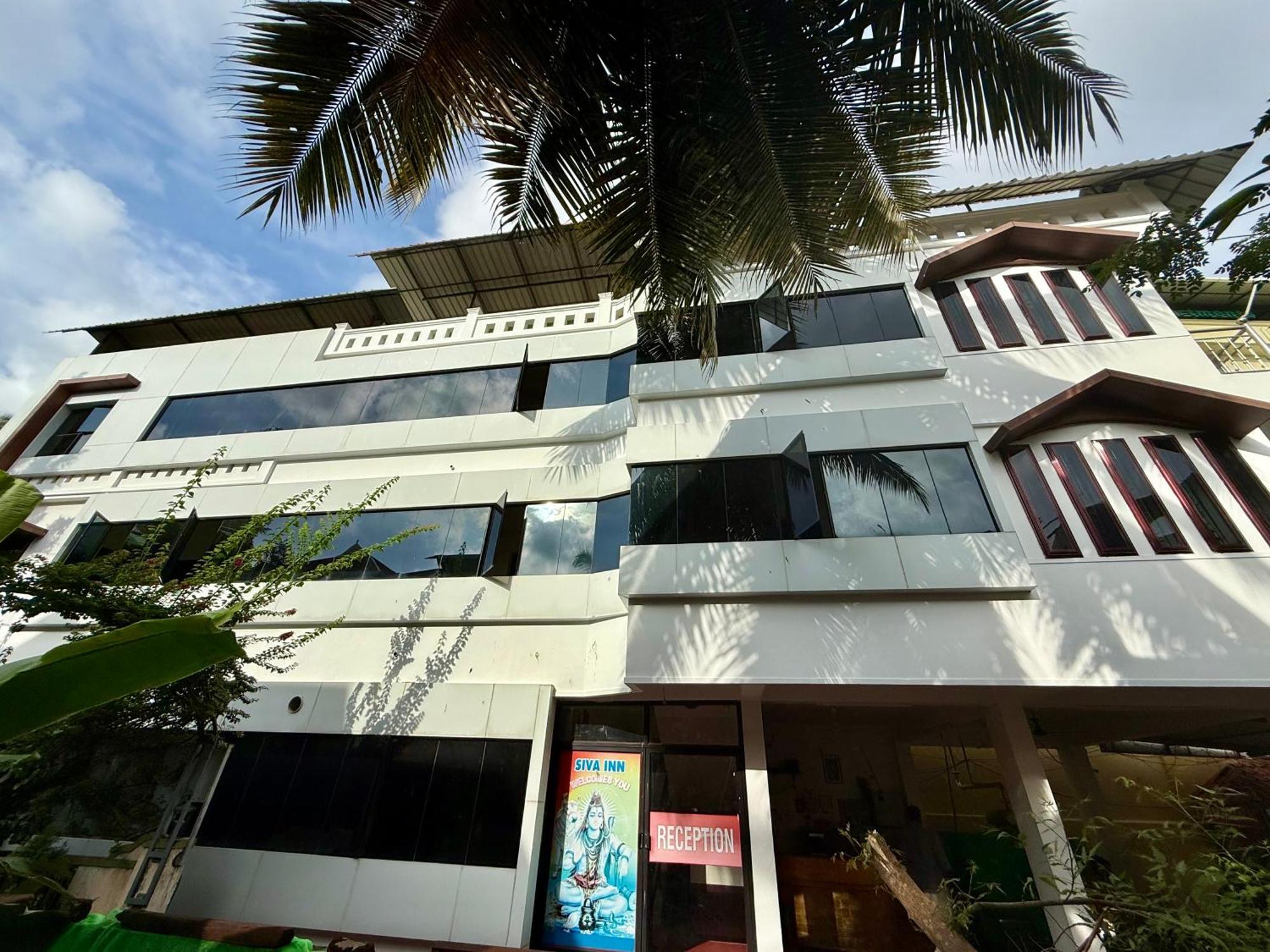 Shiva Inn Guruvāyūr Buitenkant foto