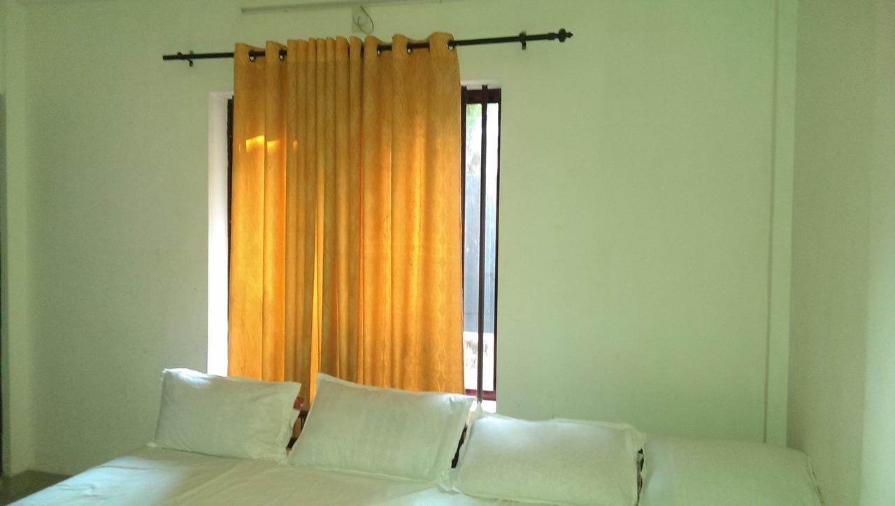 Shiva Inn Guruvāyūr Buitenkant foto