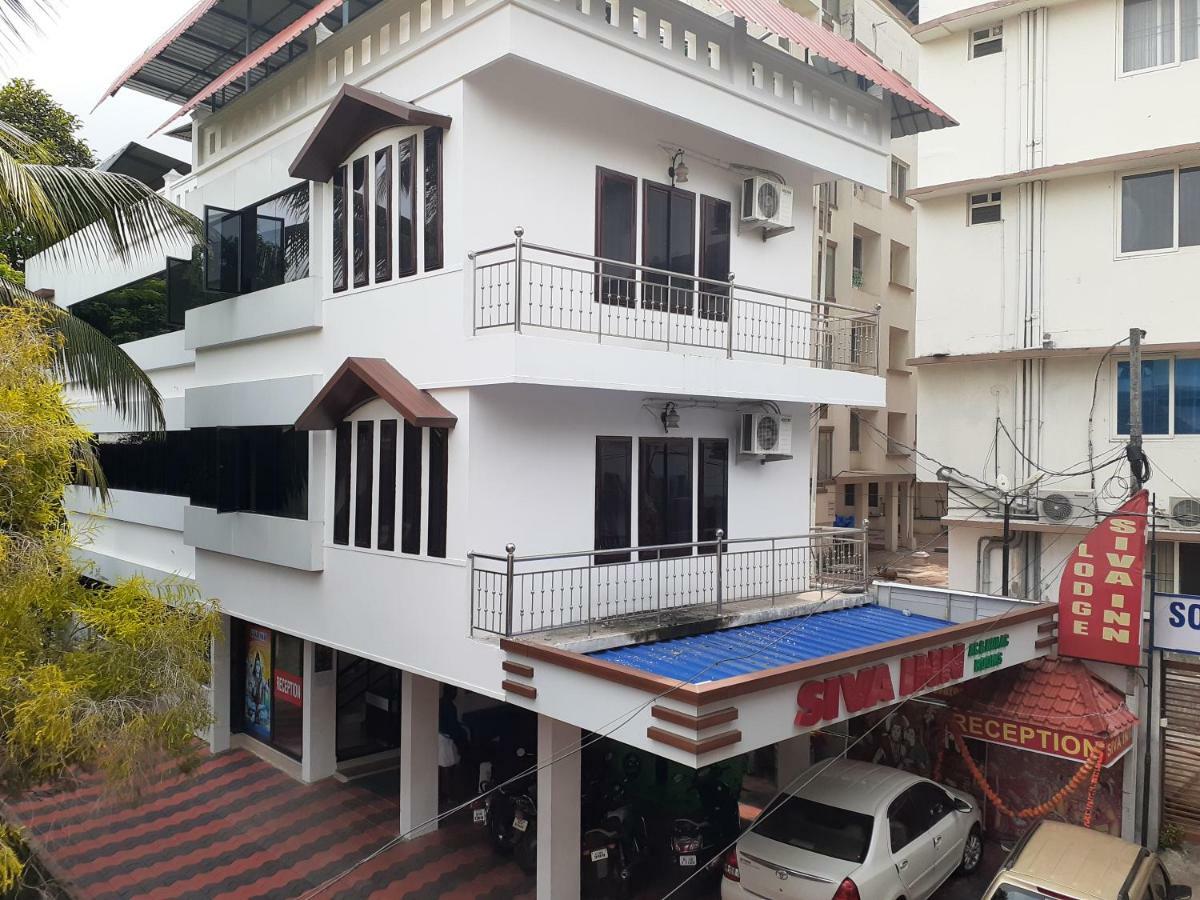 Shiva Inn Guruvāyūr Buitenkant foto